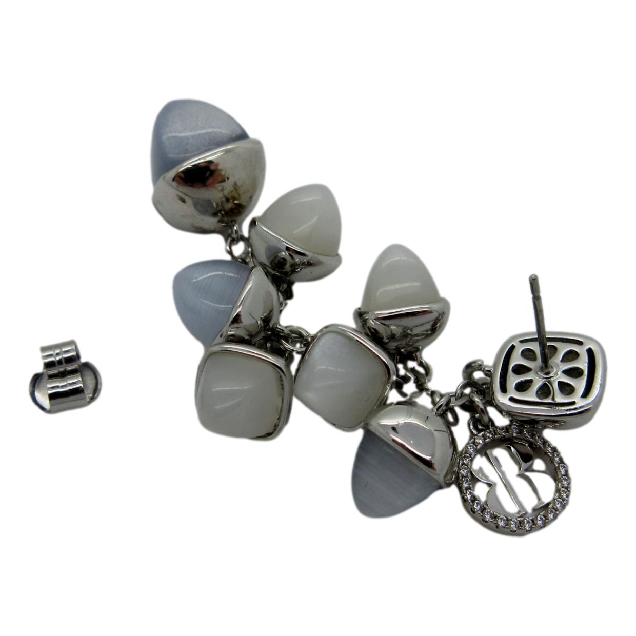 <i>Long Cluster Earrings</i><br>Made in Italy<br>