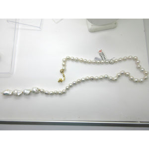 <i>Butterfly Pearl Lariat</i>