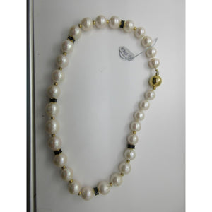 <i>Pearl and Enamel Roundel Necklace</i>