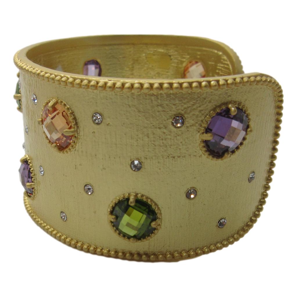 <i>Fun Colorful Cuff</i>