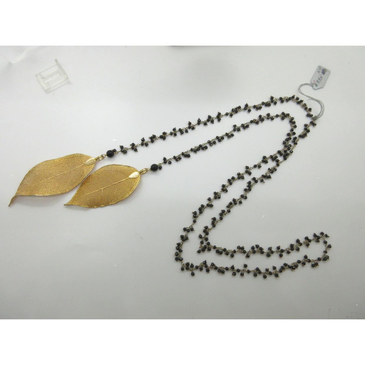 <i>Leaf and Spinel Lariat</i>