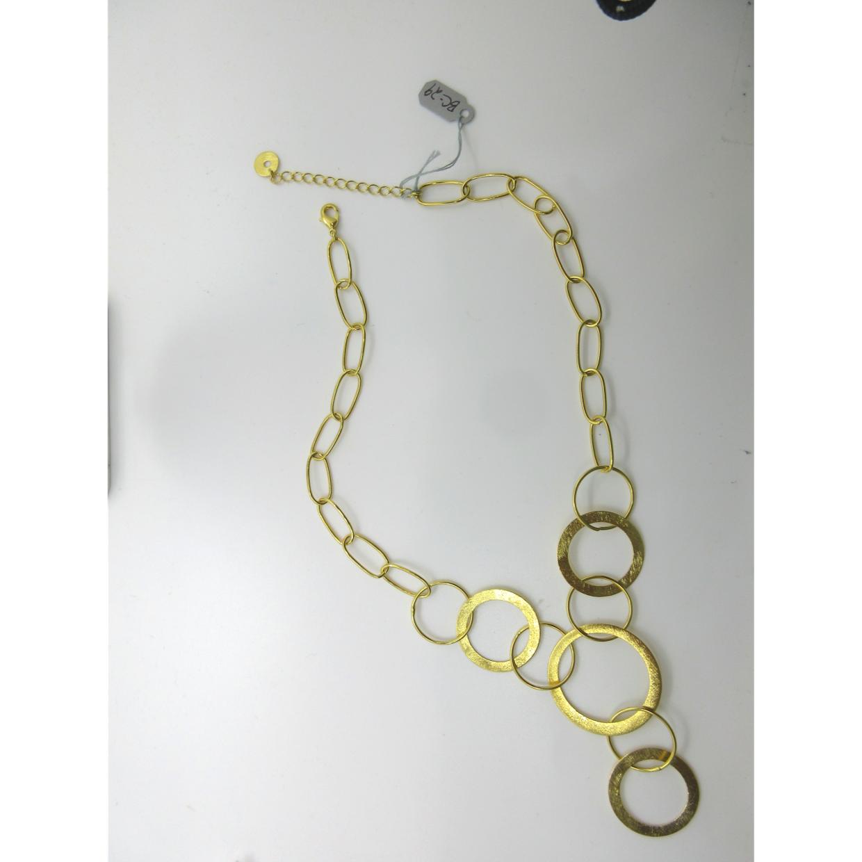 <i>Multi-Circle Necklace</i>