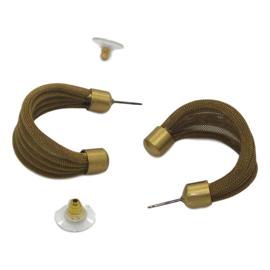 <i> Mesh Earrings</i>