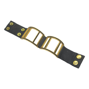 <i>Distressed Leather Bracelet</i>