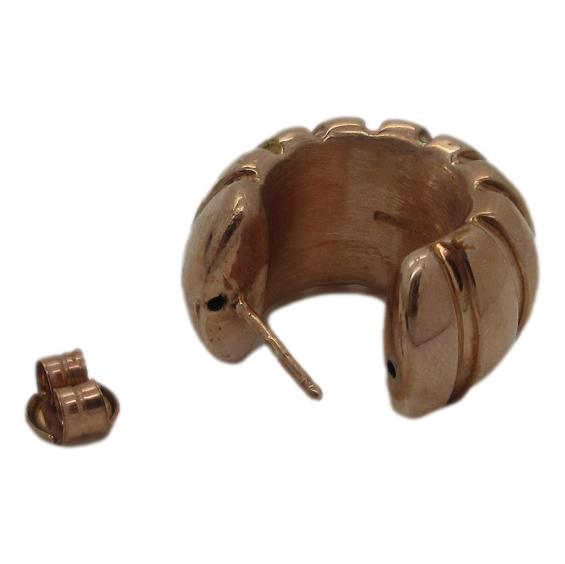 <i>Wide Ribbed Hoop Earrings</i><br>Made in Italy<br>