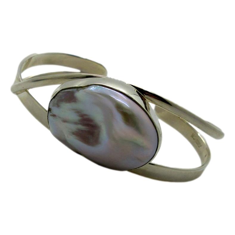<i>Sleek Pearl Cuff Bracelet</i>