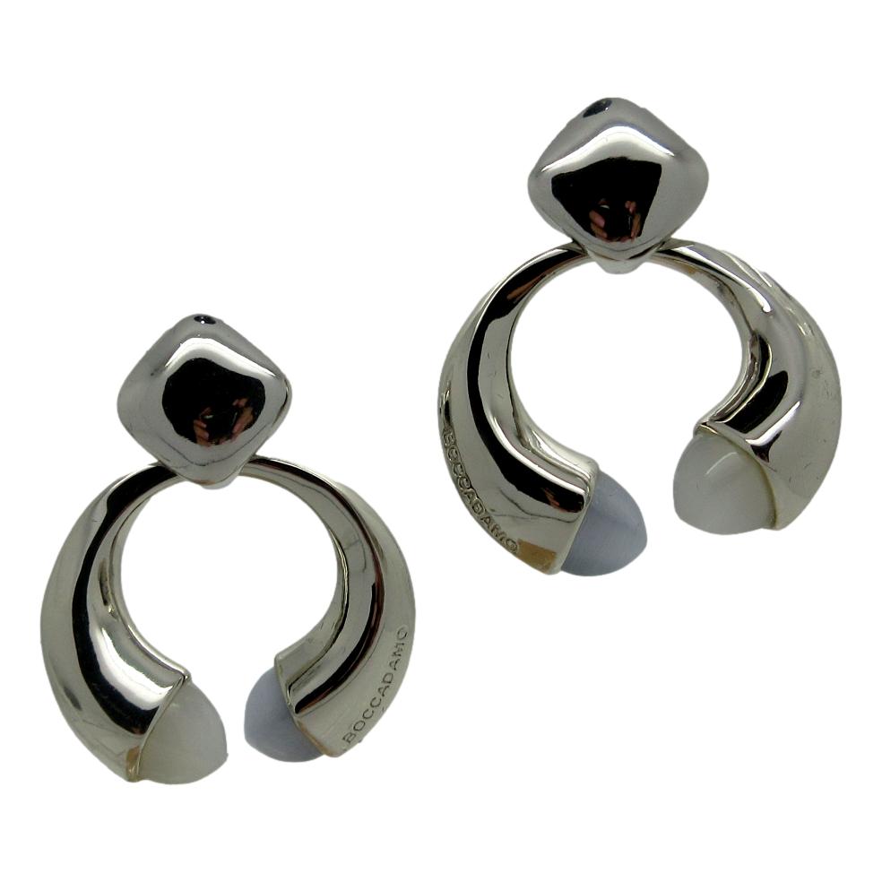 <i>Kissing Earrings</i><br>Made in Italy<br>
