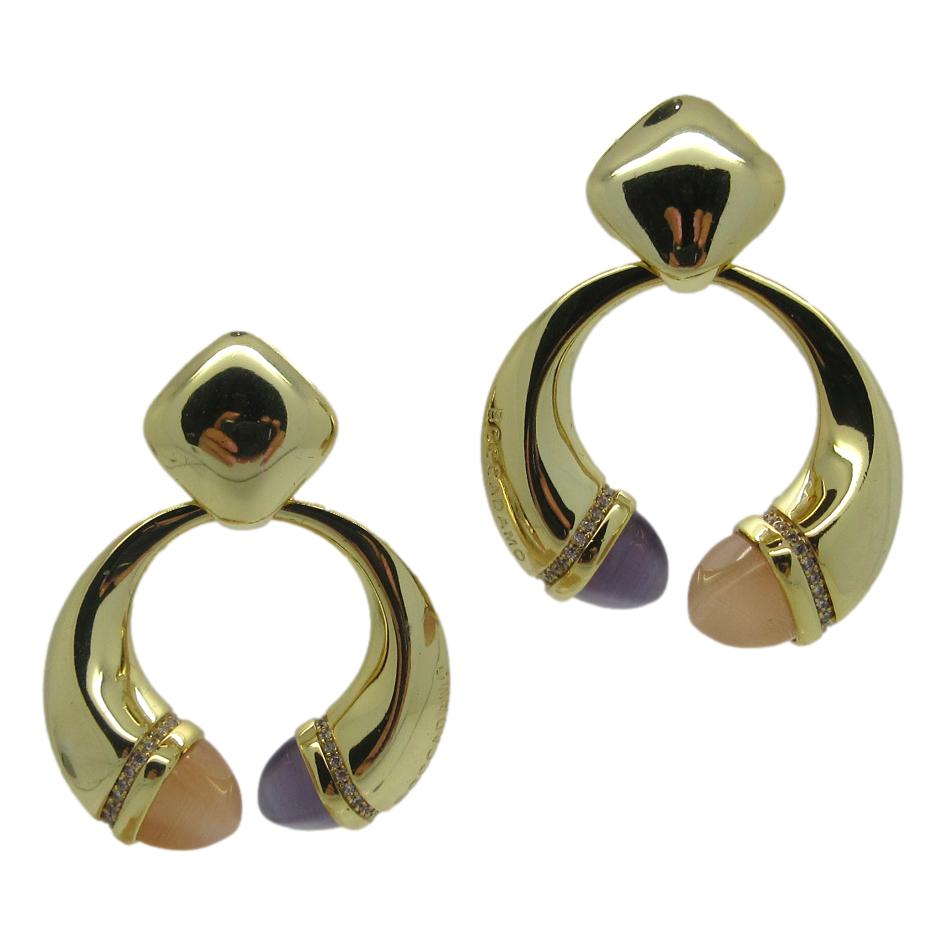<i>Kissing Earrings</i><br>Made in Italy<br>