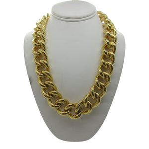<i>Statement Curb Link Necklace</i><br>Made in Italy<br>