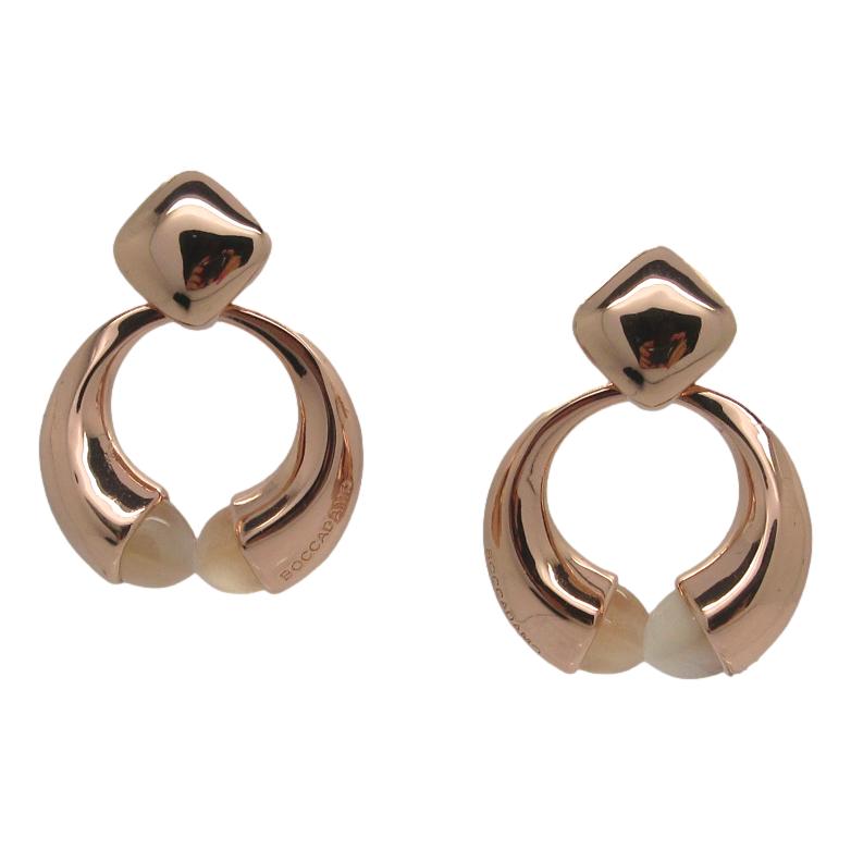 <i>Kissing Earrings</i><br>Made in Italy<br>