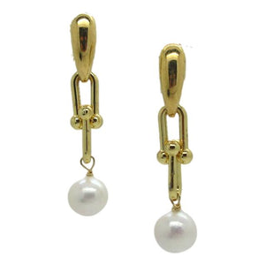 <i>Pearl Drop Earrings</i>