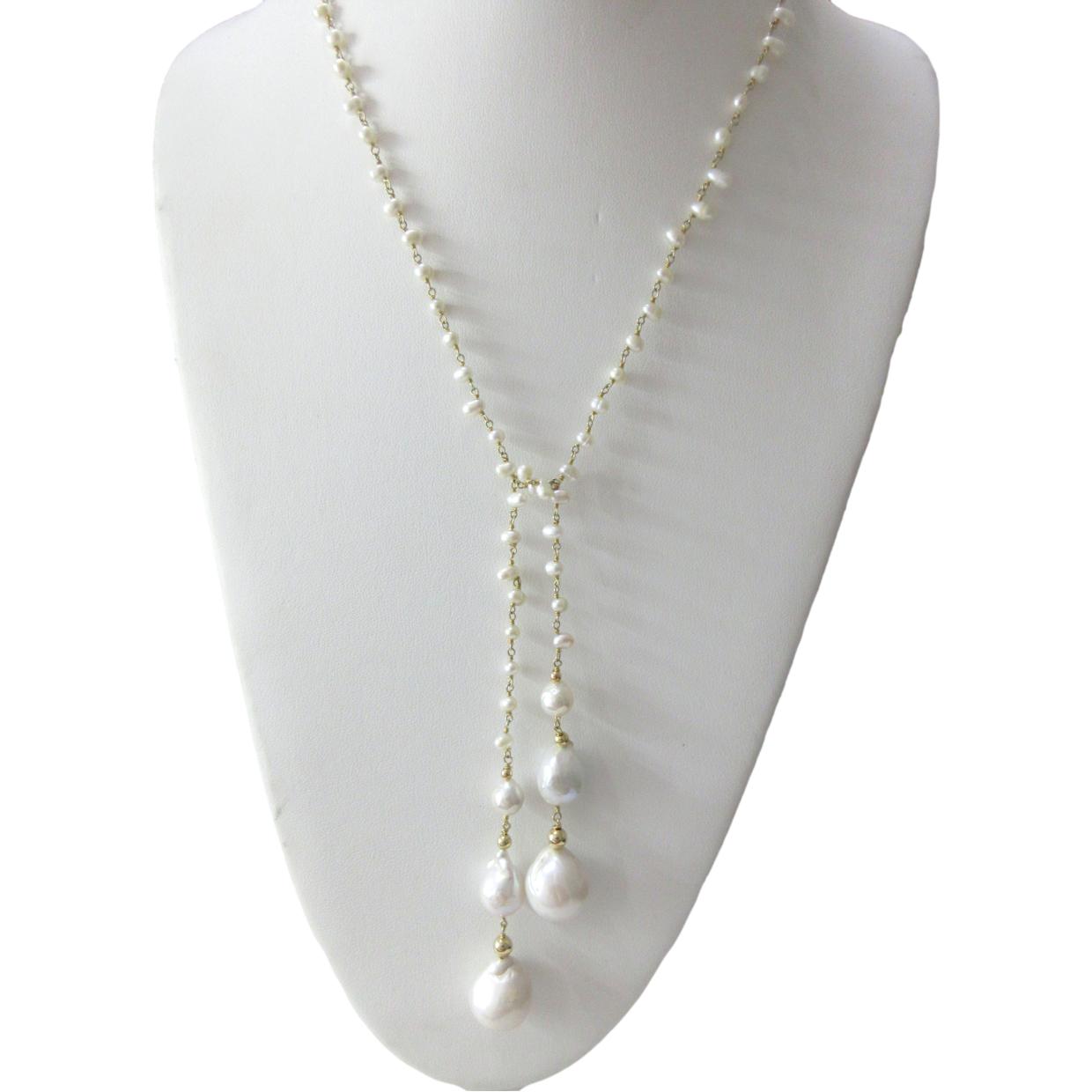 <i>Dainty Pearl Lariat</i>