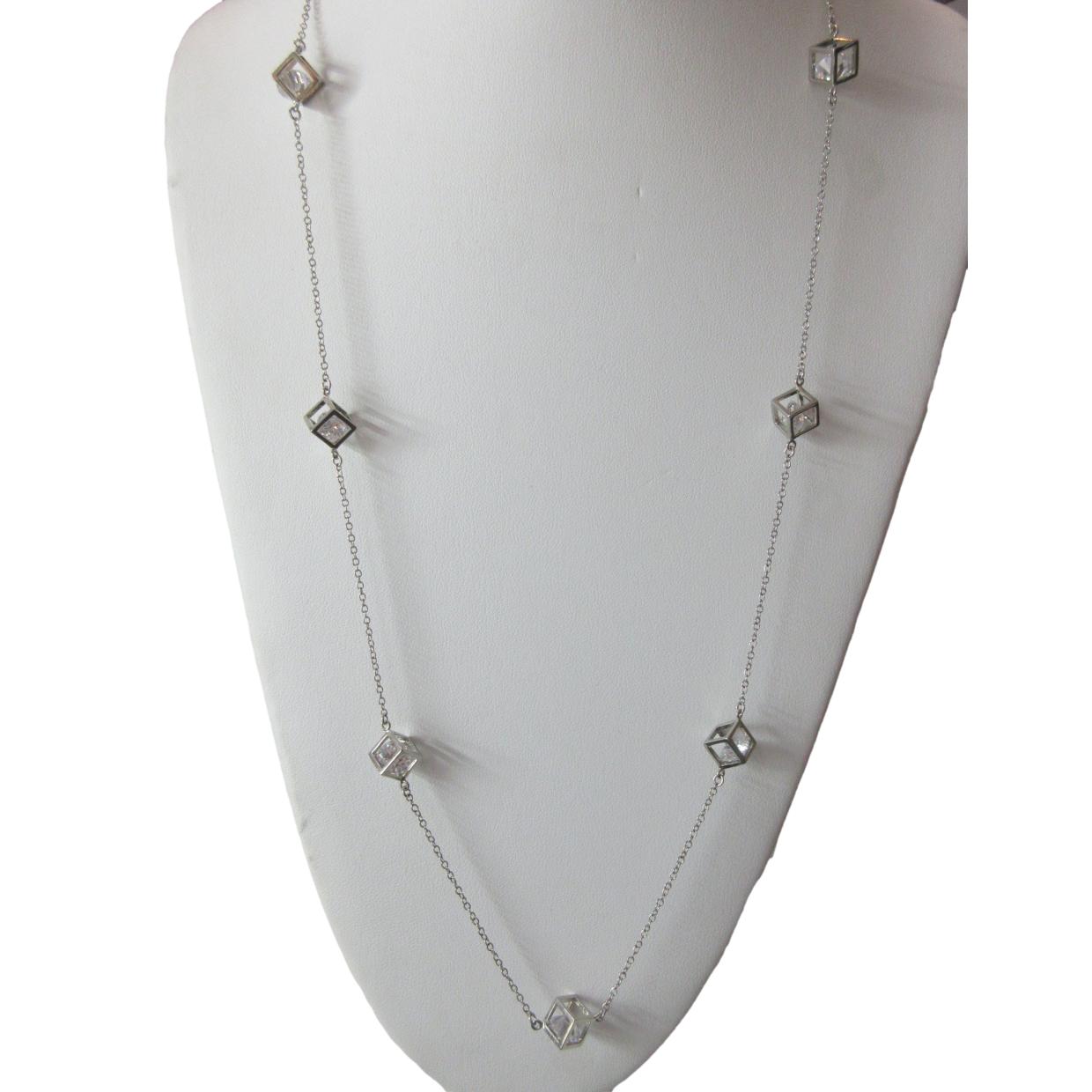 <i>Ice Cube Rope</i>