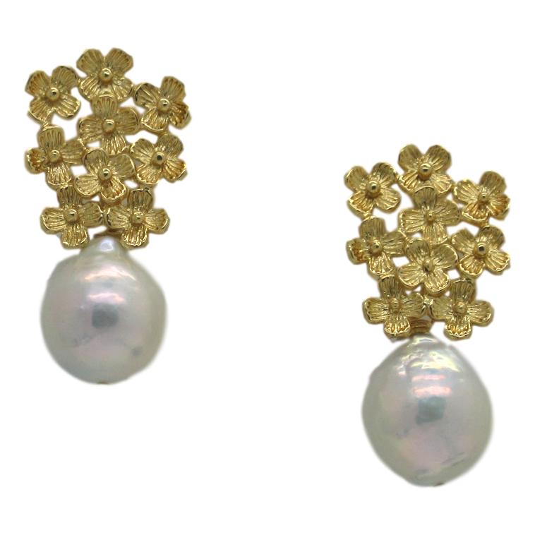 Flower Baroque Pearl Earrings