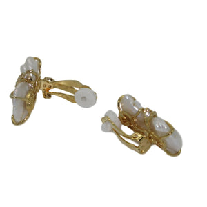 <i>Keshi Pearl Clip Earrings</i><br>2 color options<br><br>Made in Italy<br>
