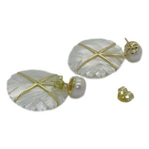 <i>Peony Mother of Pearl Earrings</i><by>available in 2 colors<br>