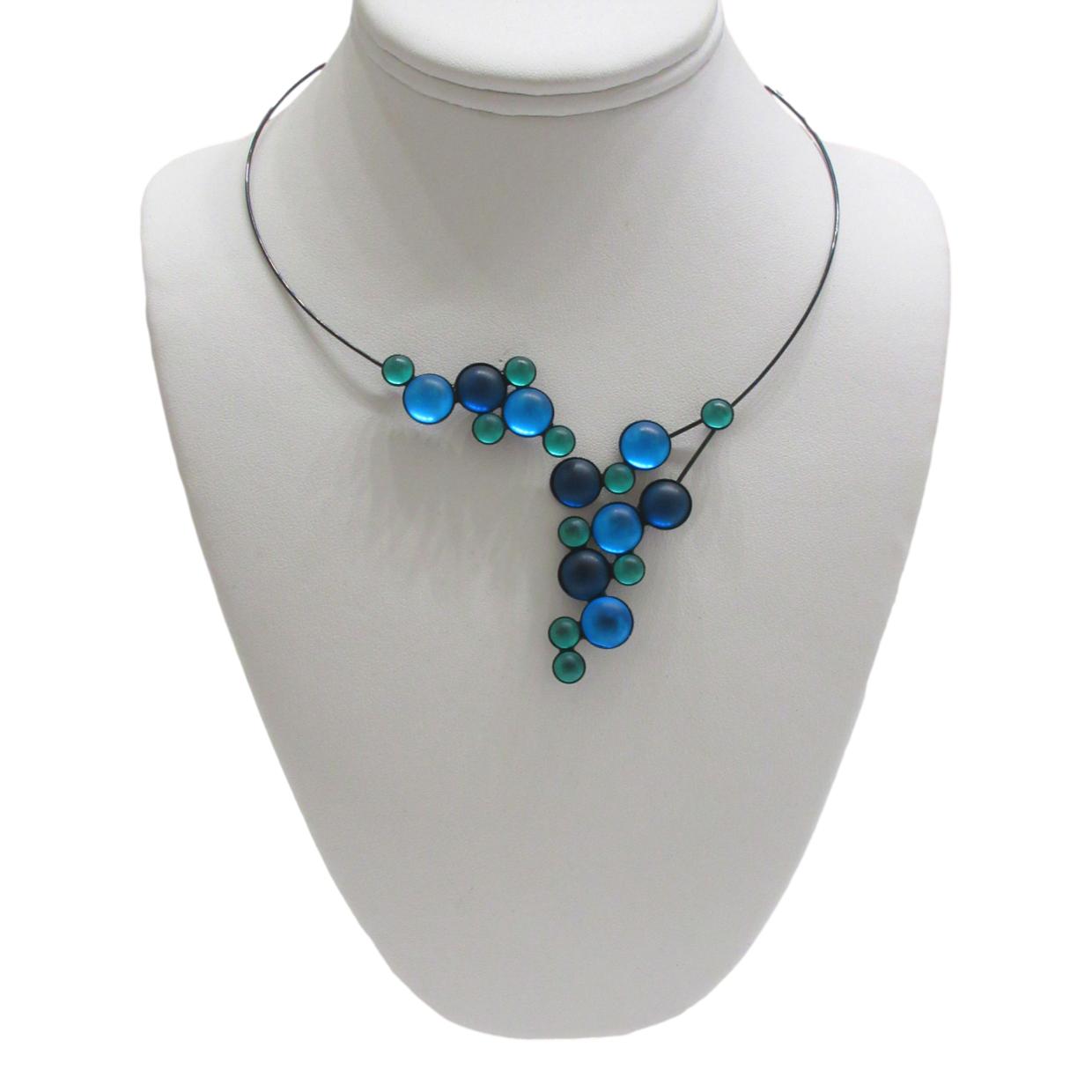 <i> Memory Wire Bubbles Necklace</i>