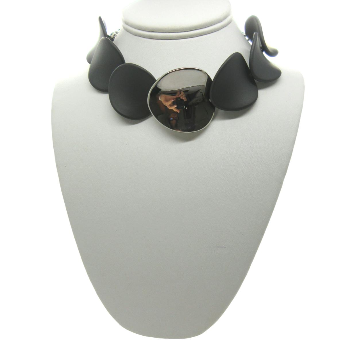<i>Rubber Coated Curve Disc Choker</i><br>Made in Italy<br>